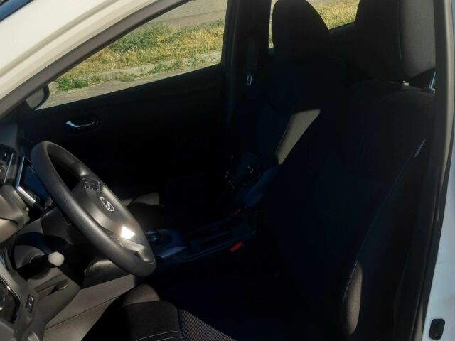 Белый Ниссан Лиф, объемом двигателя 0 л и пробегом 10 тыс. км за 16600 $, фото 5 на Automoto.ua