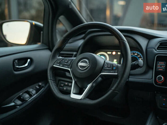 Белый Ниссан Лиф, объемом двигателя 0 л и пробегом 1 тыс. км за 21500 $, фото 25 на Automoto.ua