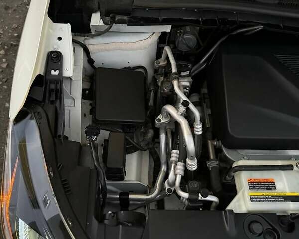 Белый Ниссан Лиф, объемом двигателя 0 л и пробегом 47 тыс. км за 19700 $, фото 47 на Automoto.ua