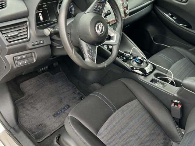 Белый Ниссан Лиф, объемом двигателя 0 л и пробегом 11 тыс. км за 19950 $, фото 5 на Automoto.ua