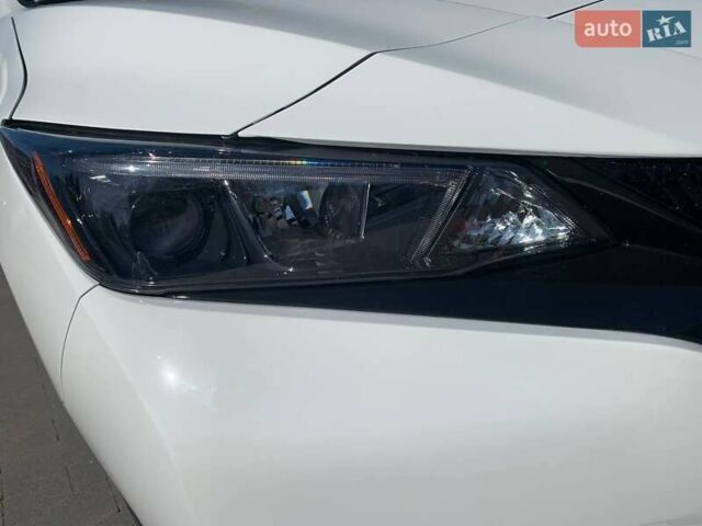 Белый Ниссан Лиф, объемом двигателя 0 л и пробегом 10 тыс. км за 16500 $, фото 11 на Automoto.ua