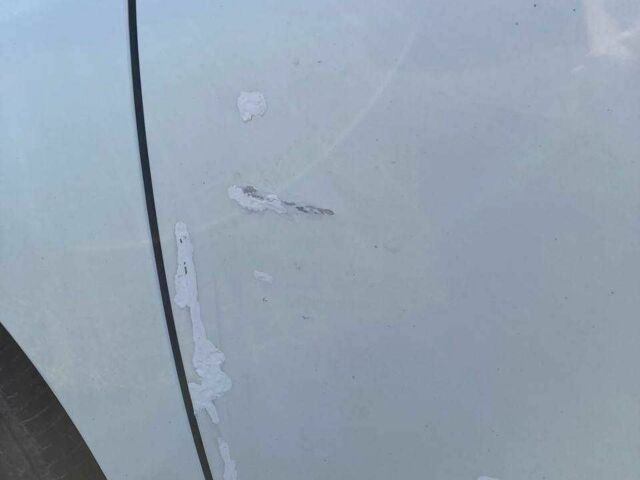 Білий Ніссан Ліф, об'ємом двигуна 0 л та пробігом 116 тис. км за 5200 $, фото 22 на Automoto.ua