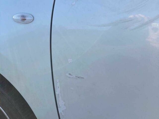 Білий Ніссан Ліф, об'ємом двигуна 0 л та пробігом 116 тис. км за 5200 $, фото 16 на Automoto.ua