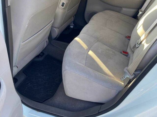 Білий Ніссан Ліф, об'ємом двигуна 0 л та пробігом 116 тис. км за 5200 $, фото 14 на Automoto.ua