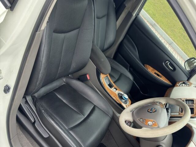 Белый Ниссан Лиф, объемом двигателя 0 л и пробегом 100 тыс. км за 3500 $, фото 10 на Automoto.ua