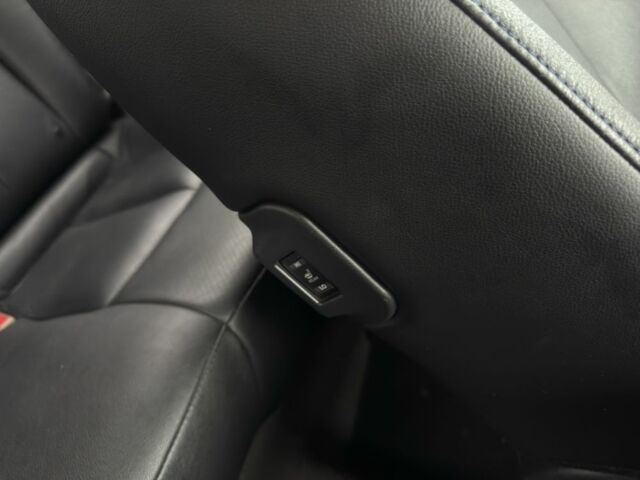 Белый Ниссан Лиф, объемом двигателя 0 л и пробегом 100 тыс. км за 3500 $, фото 12 на Automoto.ua