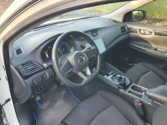 Білий Ніссан Ліф, об'ємом двигуна 0 л та пробігом 80 тис. км за 12200 $, фото 12 на Automoto.ua