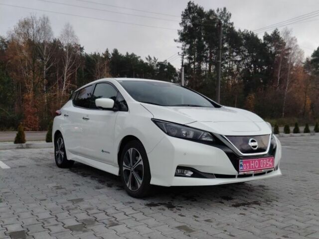 Белый Ниссан Лиф, объемом двигателя 0 л и пробегом 190 тыс. км за 10600 $, фото 8 на Automoto.ua