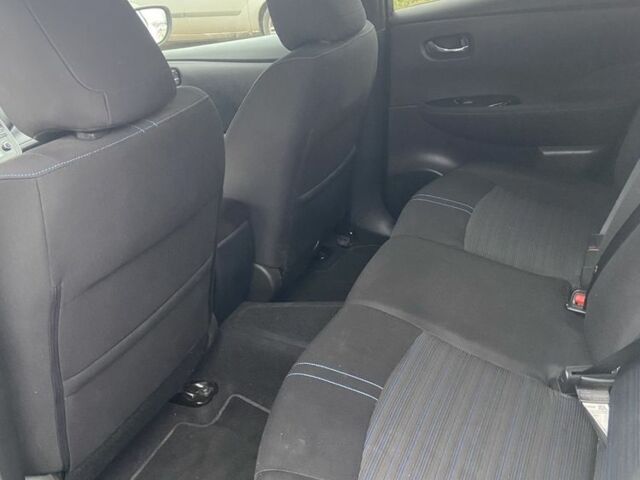 Белый Ниссан Лиф, объемом двигателя 0 л и пробегом 47 тыс. км за 14700 $, фото 5 на Automoto.ua