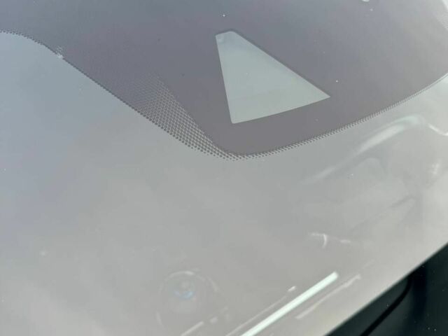 Белый Ниссан Лиф, объемом двигателя 0 л и пробегом 113 тыс. км за 12500 $, фото 6 на Automoto.ua