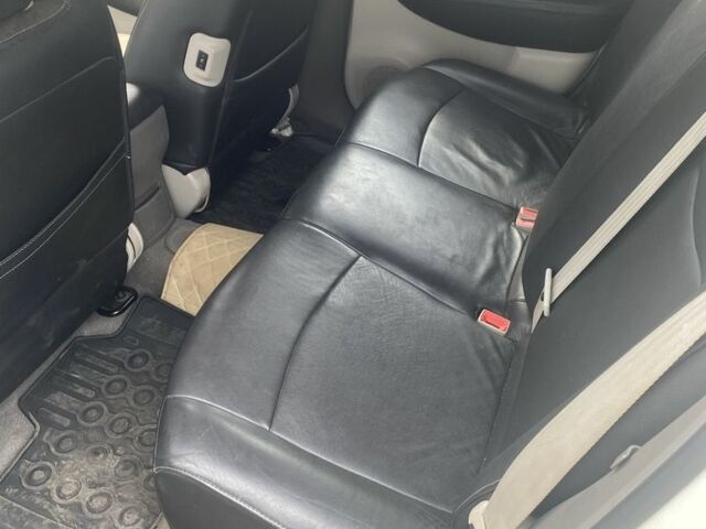 Білий Ніссан Ліф, об'ємом двигуна 1 л та пробігом 86 тис. км за 6300 $, фото 2 на Automoto.ua