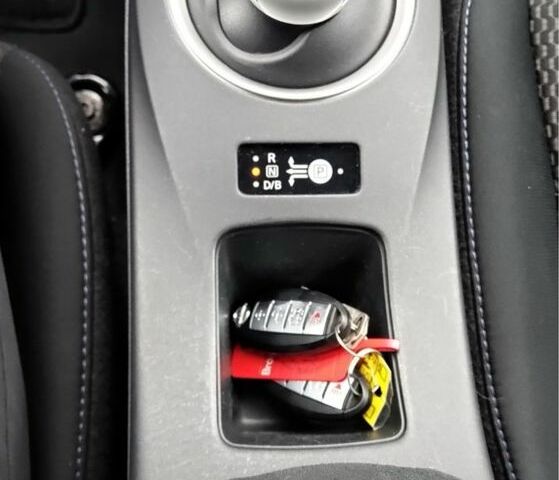 Белый Ниссан Лиф, объемом двигателя 0 л и пробегом 92 тыс. км за 7200 $, фото 23 на Automoto.ua