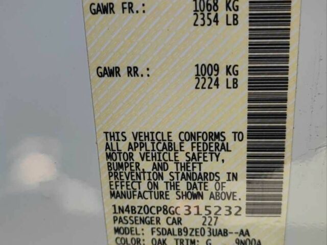 Белый Ниссан Лиф, объемом двигателя 0 л и пробегом 97 тыс. км за 6700 $, фото 16 на Automoto.ua