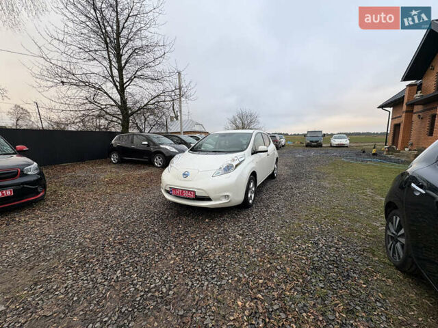 Бежевый Ниссан Лиф, объемом двигателя 0 л и пробегом 116 тыс. км за 6500 $, фото 21 на Automoto.ua