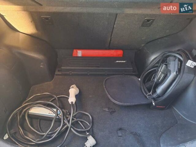 Бежевый Ниссан Лиф, объемом двигателя 0 л и пробегом 102 тыс. км за 7200 $, фото 24 на Automoto.ua