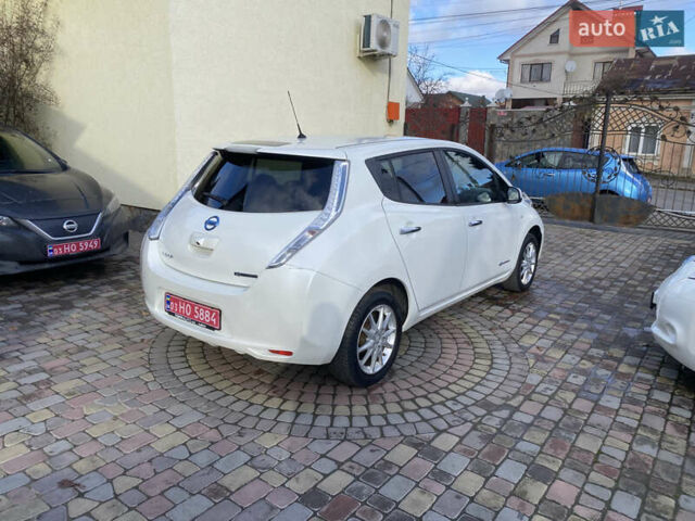 Бежевый Ниссан Лиф, объемом двигателя 0 л и пробегом 160 тыс. км за 7290 $, фото 5 на Automoto.ua