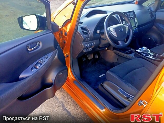 Бежевий Ніссан Ліф, об'ємом двигуна 80 л та пробігом 90 тис. км за 8500 $, фото 8 на Automoto.ua