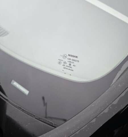 Черный Ниссан Лиф, объемом двигателя 0 л и пробегом 196 тыс. км за 9750 $, фото 28 на Automoto.ua