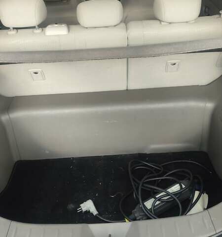 Черный Ниссан Лиф, объемом двигателя 0 л и пробегом 96 тыс. км за 4990 $, фото 15 на Automoto.ua