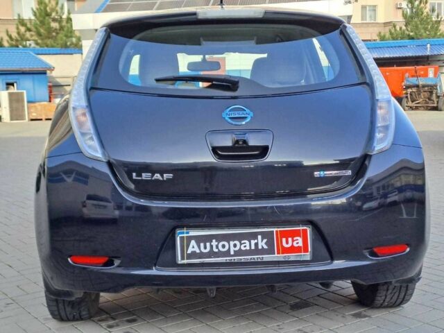 Черный Ниссан Лиф, объемом двигателя 0 л и пробегом 173 тыс. км за 5240 $, фото 14 на Automoto.ua