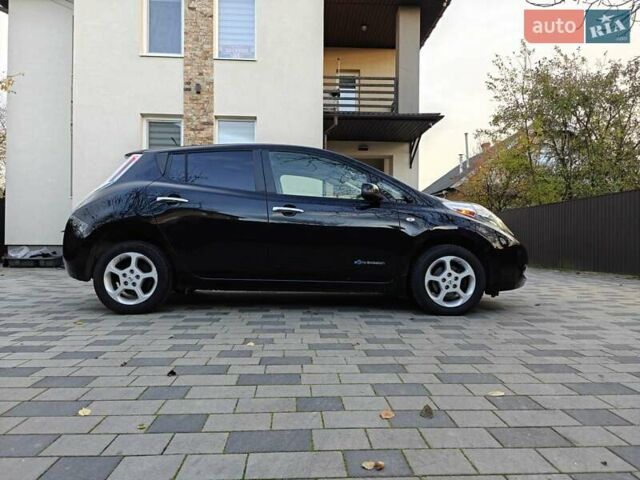 Ніссан Ліф 2012 у Івано-Франківську на Automoto.ua Чорний Ніссан Ліф, об'ємом двигуна 0 л та пробігом 71 тис. км за 4750 $, фото 14 на Automoto.ua