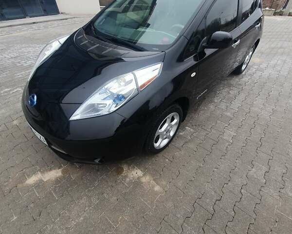 Чорний Ніссан Ліф, об'ємом двигуна 0 л та пробігом 109 тис. км за 5000 $, фото 2 на Automoto.ua