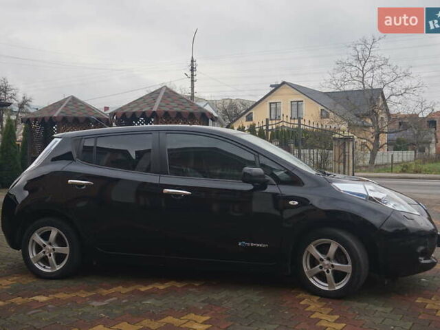 Черный Ниссан Лиф, объемом двигателя 0 л и пробегом 121 тыс. км за 4333 $, фото 6 на Automoto.ua