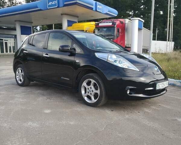 Черный Ниссан Лиф, объемом двигателя 0 л и пробегом 144 тыс. км за 6500 $, фото 12 на Automoto.ua