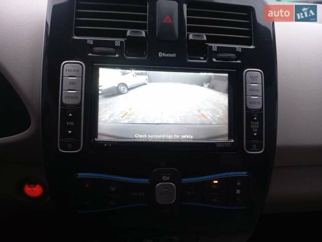 Черный Ниссан Лиф, объемом двигателя 0 л и пробегом 84 тыс. км за 4500 $, фото 6 на Automoto.ua