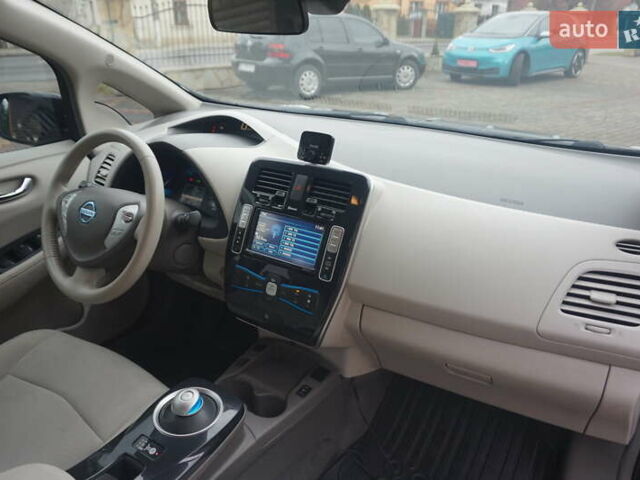 Черный Ниссан Лиф, объемом двигателя 0 л и пробегом 121 тыс. км за 4333 $, фото 40 на Automoto.ua