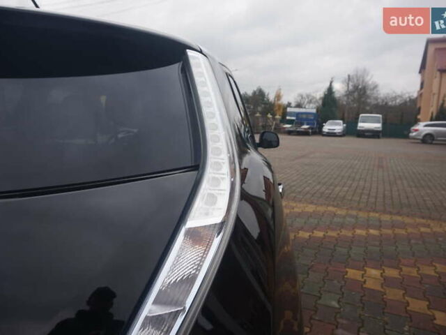 Черный Ниссан Лиф, объемом двигателя 0 л и пробегом 121 тыс. км за 4333 $, фото 23 на Automoto.ua