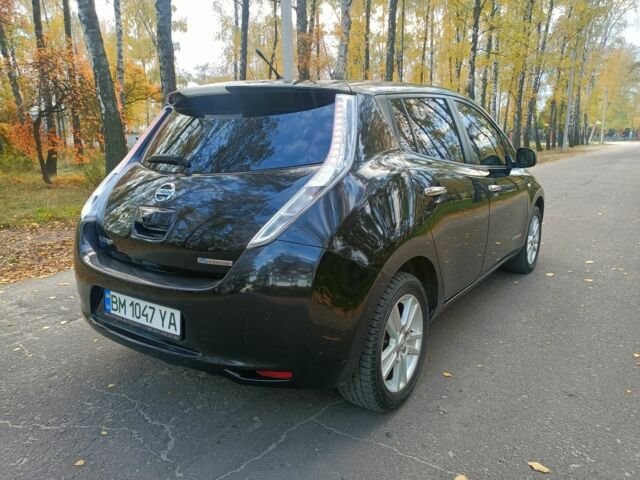 Чорний Ніссан Ліф, об'ємом двигуна 0 л та пробігом 159 тис. км за 4950 $, фото 6 на Automoto.ua