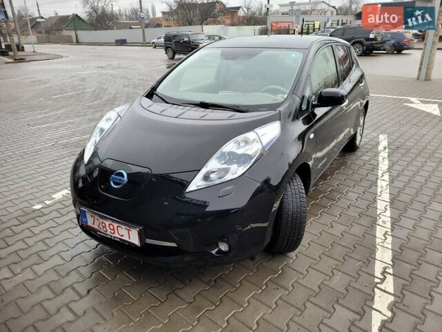 Черный Ниссан Лиф, объемом двигателя 0 л и пробегом 128 тыс. км за 4495 $, фото 2 на Automoto.ua