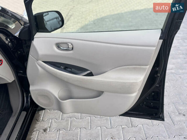 Черный Ниссан Лиф, объемом двигателя 0 л и пробегом 180 тыс. км за 3850 $, фото 20 на Automoto.ua