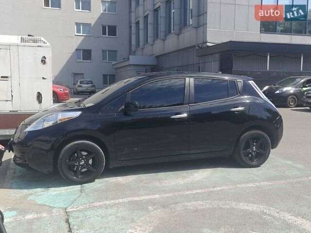 Черный Ниссан Лиф, объемом двигателя 0 л и пробегом 220 тыс. км за 6200 $, фото 3 на Automoto.ua