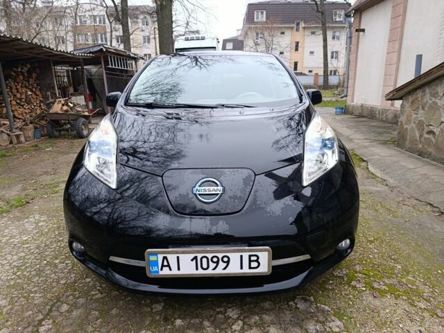 Чорний Ніссан Ліф, об'ємом двигуна 0 л та пробігом 133 тис. км за 4000 $, фото 1 на Automoto.ua