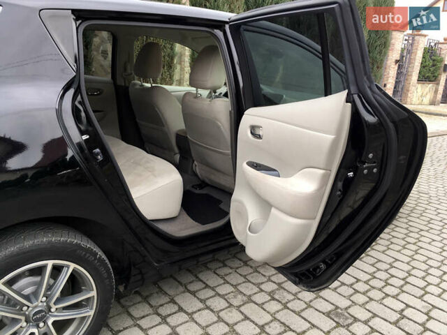 Черный Ниссан Лиф, объемом двигателя 0 л и пробегом 150 тыс. км за 4250 $, фото 6 на Automoto.ua
