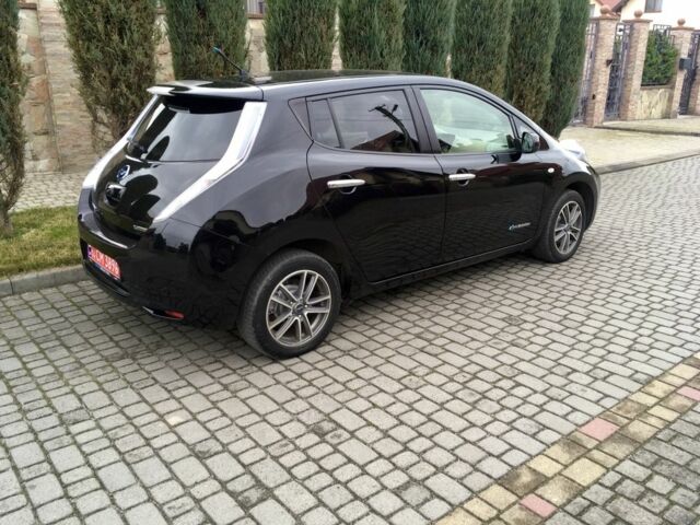 Черный Ниссан Лиф, объемом двигателя 0 л и пробегом 150 тыс. км за 4250 $, фото 2 на Automoto.ua