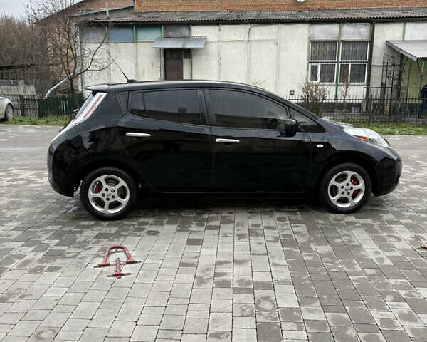 Чорний Ніссан Ліф, об'ємом двигуна 0 л та пробігом 153 тис. км за 4300 $, фото 7 на Automoto.ua