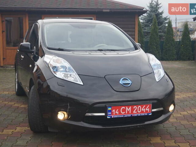 Черный Ниссан Лиф, объемом двигателя 0 л и пробегом 121 тыс. км за 4333 $, фото 4 на Automoto.ua