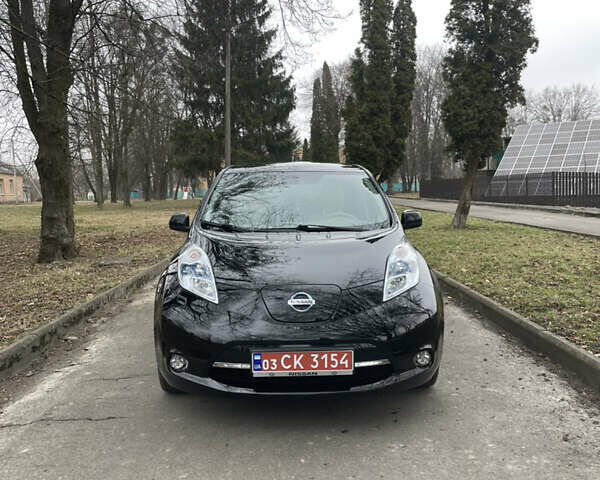 Черный Ниссан Лиф, объемом двигателя 0 л и пробегом 171 тыс. км за 5700 $, фото 6 на Automoto.ua