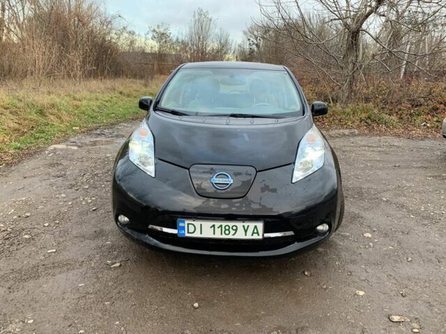 Чорний Ніссан Ліф, об'ємом двигуна 0 л та пробігом 184 тис. км за 5000 $, фото 1 на Automoto.ua