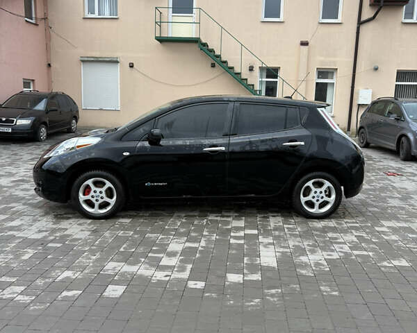 Чорний Ніссан Ліф, об'ємом двигуна 0 л та пробігом 153 тис. км за 4300 $, фото 3 на Automoto.ua