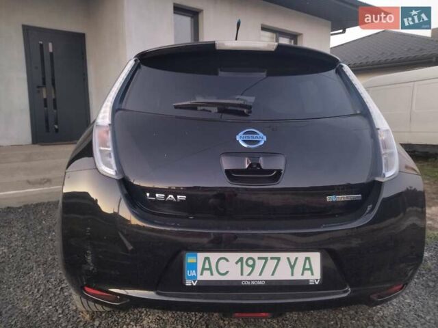 Черный Ниссан Лиф, объемом двигателя 0 л и пробегом 157 тыс. км за 4700 $, фото 1 на Automoto.ua