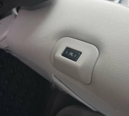 Черный Ниссан Лиф, объемом двигателя 0 л и пробегом 121 тыс. км за 4333 $, фото 49 на Automoto.ua