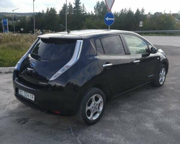 Черный Ниссан Лиф, объемом двигателя 0 л и пробегом 144 тыс. км за 6500 $, фото 4 на Automoto.ua