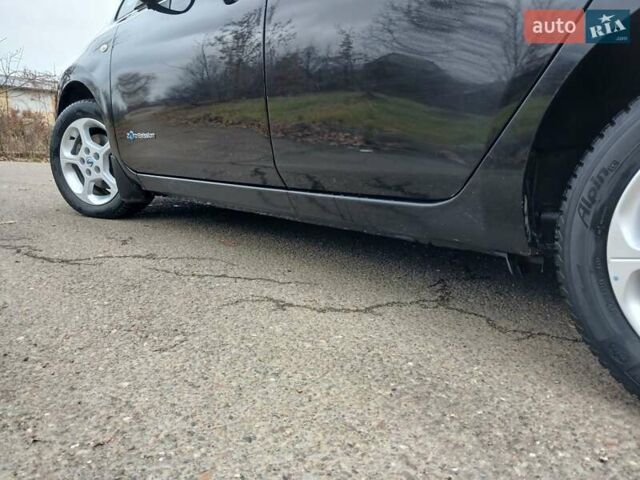 Чорний Ніссан Ліф, об'ємом двигуна 0 л та пробігом 126 тис. км за 5700 $, фото 4 на Automoto.ua