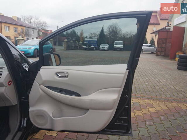 Черный Ниссан Лиф, объемом двигателя 0 л и пробегом 121 тыс. км за 4333 $, фото 37 на Automoto.ua