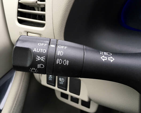 Черный Ниссан Лиф, объемом двигателя 0 л и пробегом 150 тыс. км за 4250 $, фото 13 на Automoto.ua