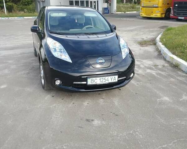 Черный Ниссан Лиф, объемом двигателя 0 л и пробегом 144 тыс. км за 6500 $, фото 8 на Automoto.ua